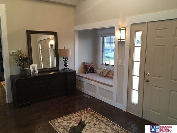 5th image of 1231 Lakeview Dr