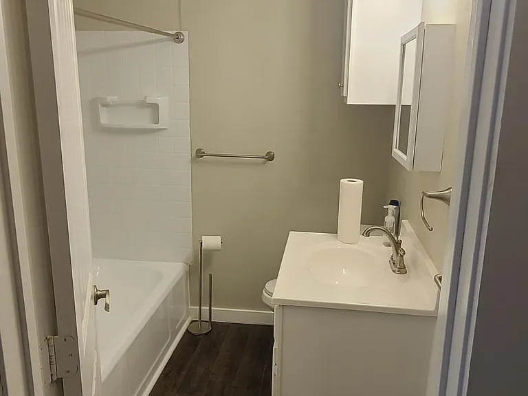 812 Wigley St #1 — Photo 5