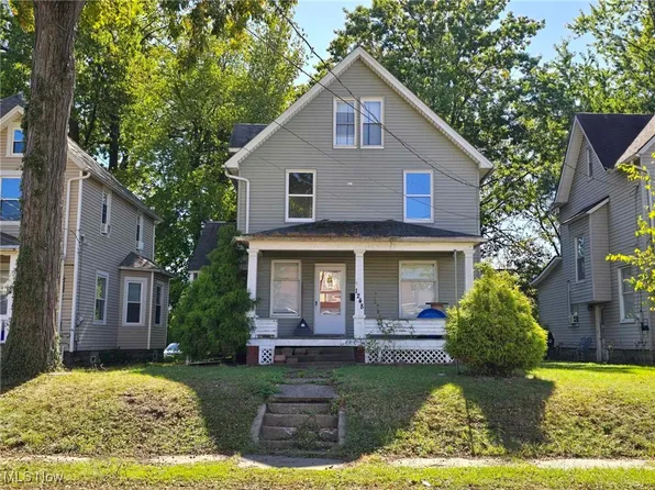 1248 18th St NW, Canton, OH 44703