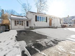 3 Irons Ave, Johnston, RI 02919