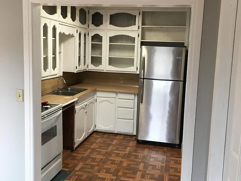 1310 W Kentucky Ave — Photo 17