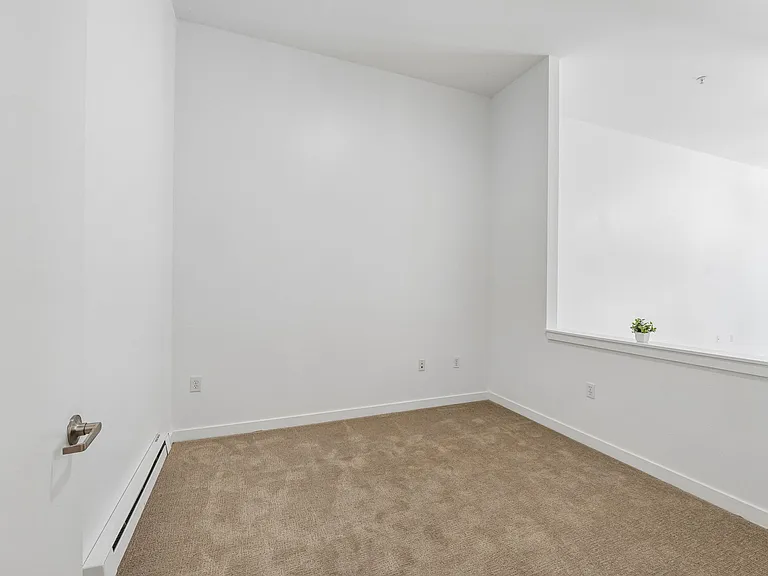Circa Green Lake Apartments — Photo 21