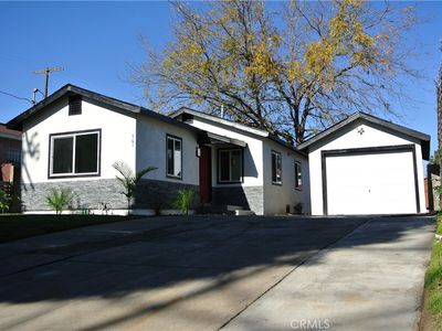761 W 98th St, Los Angeles, CA, 90044