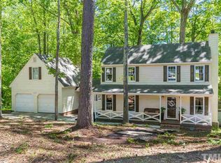 1904 Red Oak Ln, Clayton, NC 27520