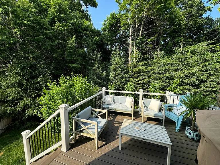 122 Milton St #122 — Photo 10