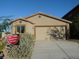 6689 S Blue Wing Dr, Tucson, AZ 85757