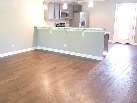 5th image of 2506 E Main St #E1