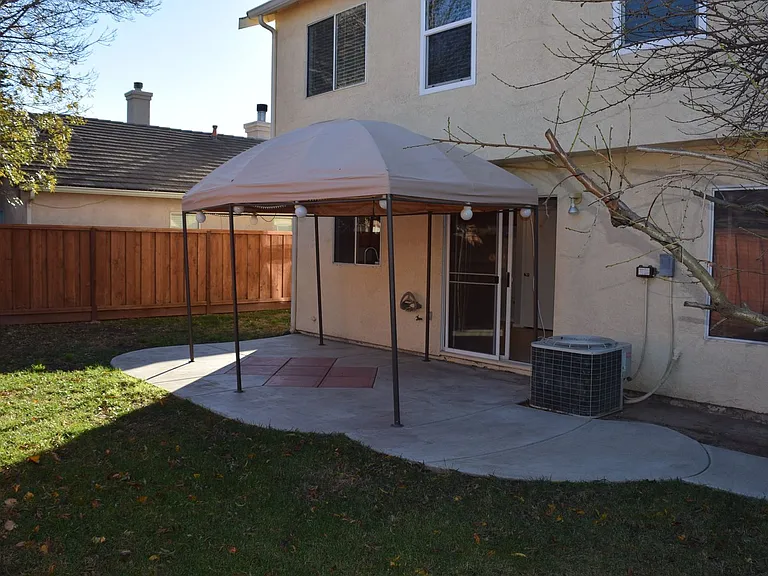 541 Pombo Square Dr — Photo 13