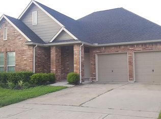 16110 Shoreline Terrace Dr, Houston, TX 77044