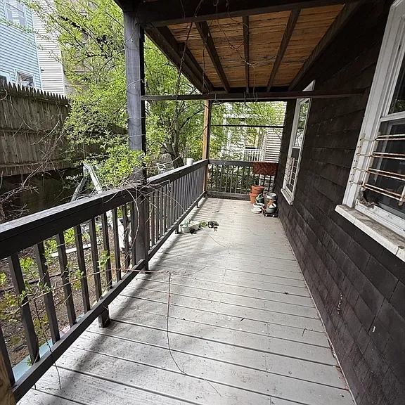 29 Lewis St #1 — Photo 16