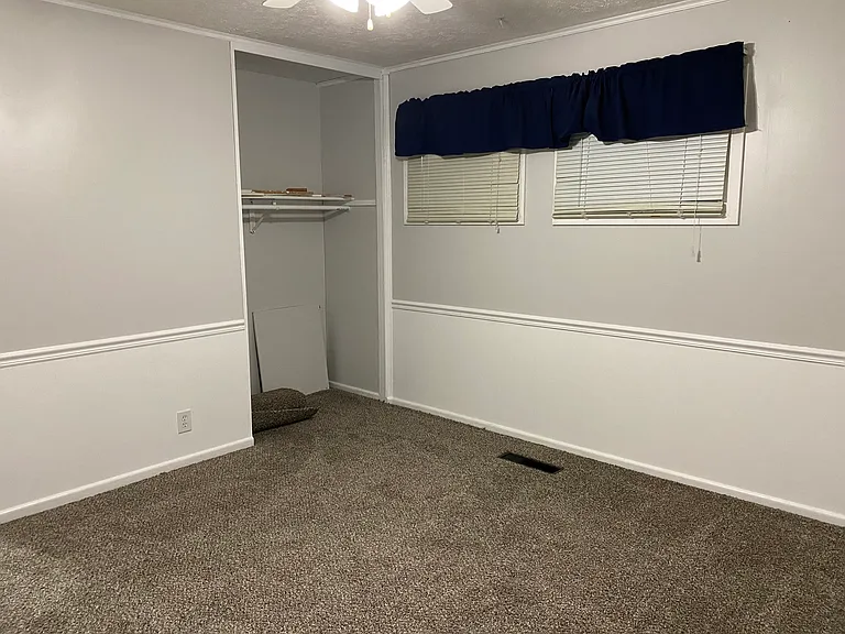 3411 Whitcomb Ave — Photo 37