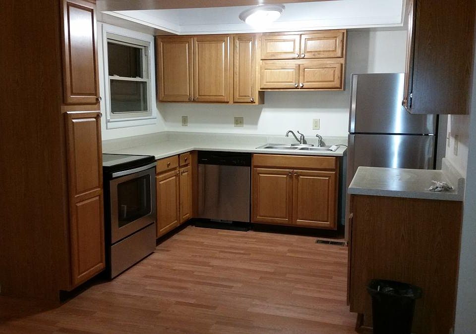 New kitchen with all new appliances
