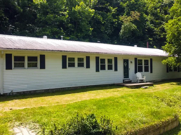 2290 Shryocks Ferry Rd, Versailles, KY 40383