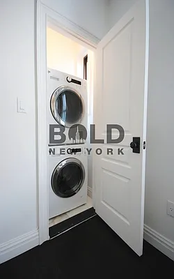 Rented by Bold New York | media 17