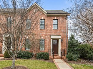 2218 Croydon Rd, Charlotte, NC 28207