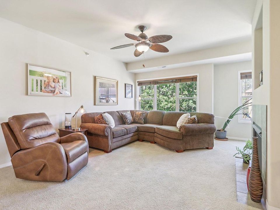 Woodlake Village 8617 S Deerwood Ln Franklin WI Zillow