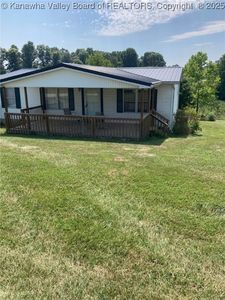 202 Carlee Dr, Point Pleasant, WV, 25550