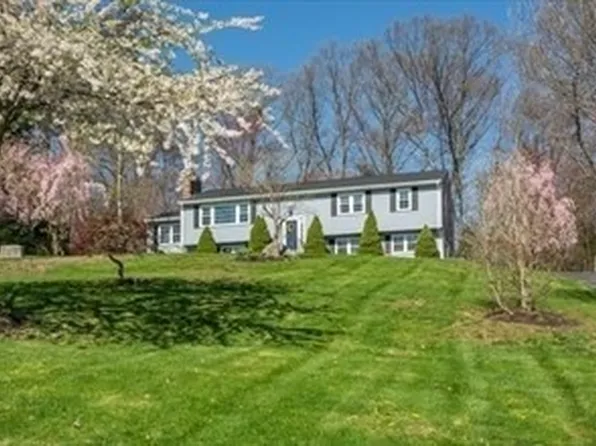 3 Bantry Rd, Southborough, MA 01772