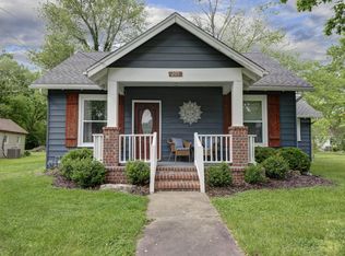 205 E Hall St, Ozark, MO 65721