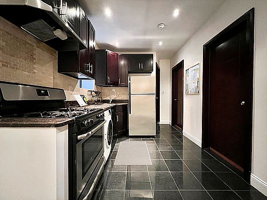 2nd image of 216 W 108th St #2