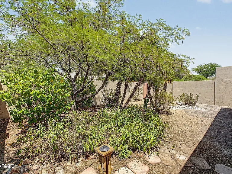 11416 E Altadena Ave — Photo 30
