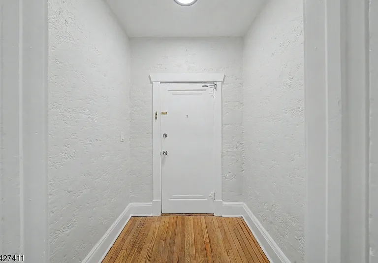 204 Church St #1D — Photo 15