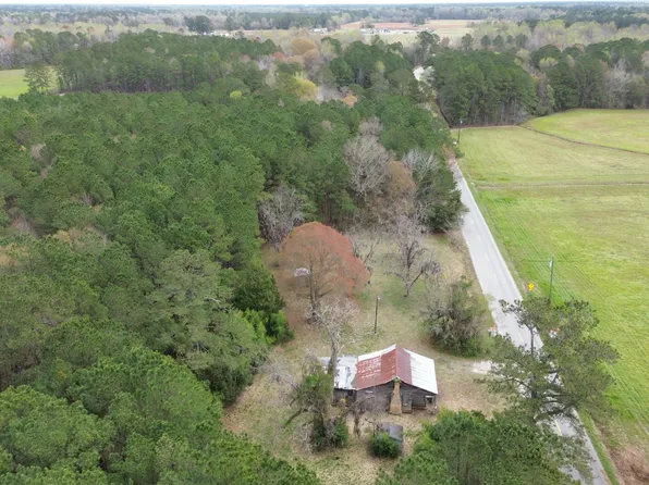 1465 Jakes Rd, Turbeville, SC 29162