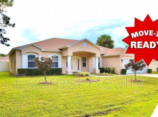 32 Pitt Ln, Palm Coast, FL 32164