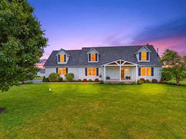 3687 Bogus Rd SE, Washington Court House, OH 43160