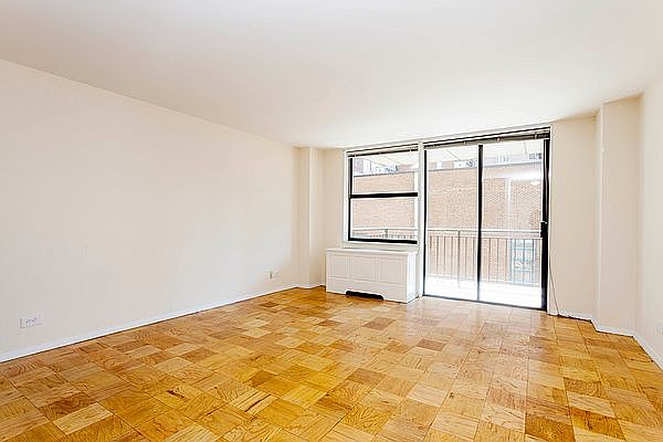 1st image of 330 E 39th St APT 8A