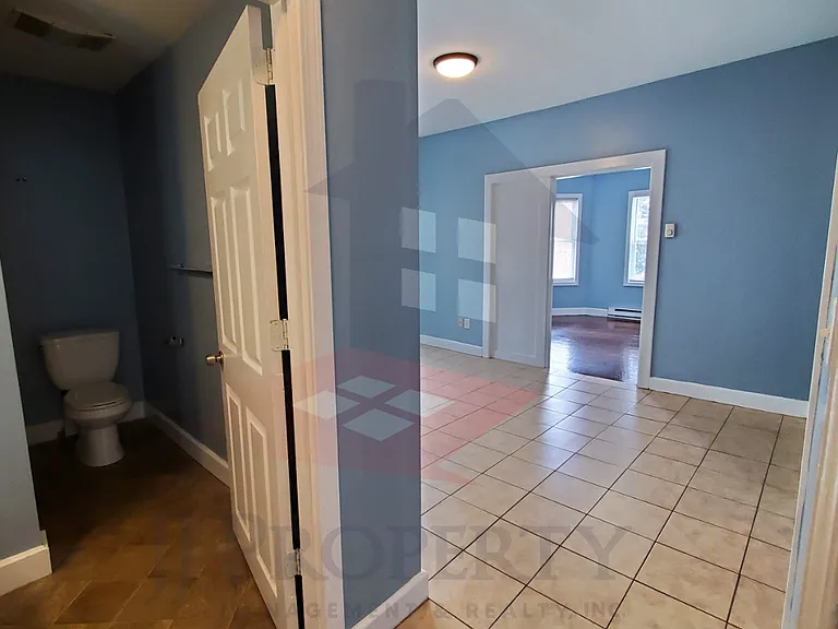 797 Elmwood Ave #1 — Photo 18