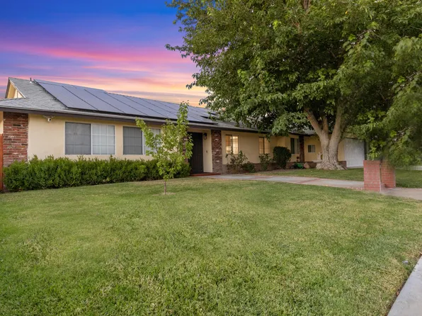 1701 Staffordshire Dr, Lancaster, CA 93534