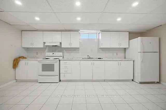 5723 Riverside Pl #BASEMENT — Photo 12
