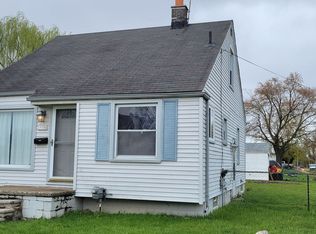 19304 Martin Rd, Roseville, MI 48066