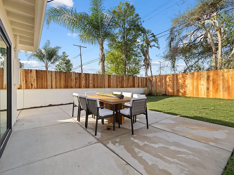 6655 Lederer Ave — Photo 34