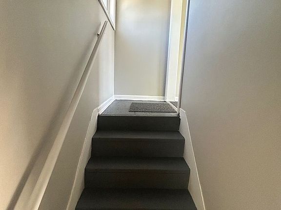 4th image of 1121 Jennette Ave NW APT 2