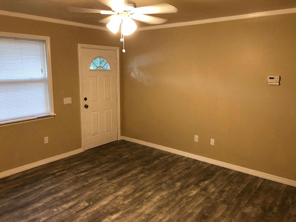 1st image of 1845 19th St