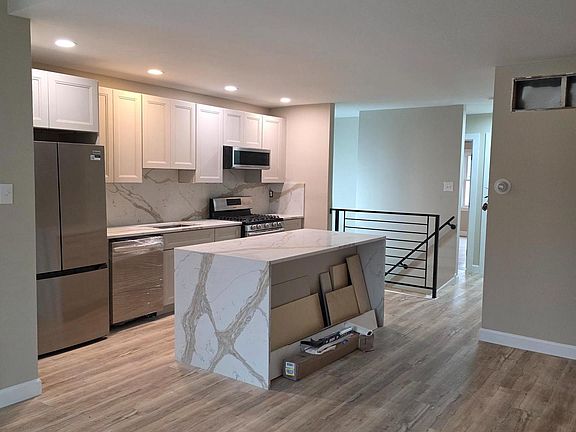 4th image of 12702 Knights Rd