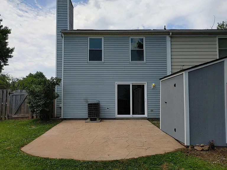 512 Riggs Ct — Photo 8
