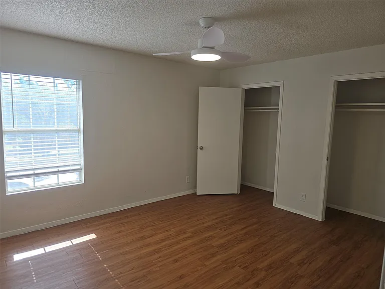 7108 Creekside Dr #B — Photo 12