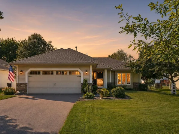 8590 Jorgensen Ave S, Cottage Grove, MN 55016