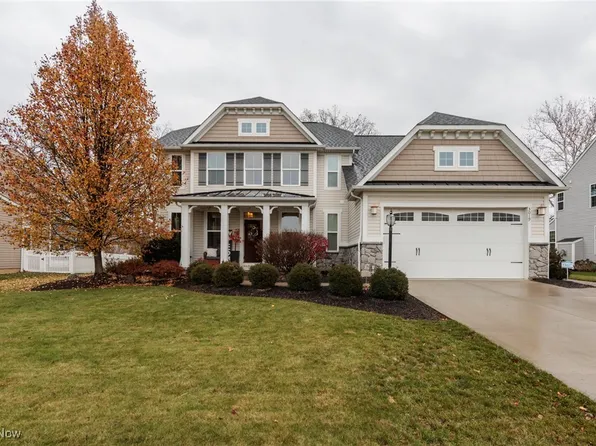 3019 Clearbrook Dr, Avon, OH 44011