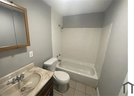 4554 N Mole St — Photo 5