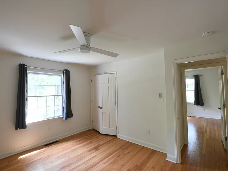 3215 Plantation Rd — Photo 23
