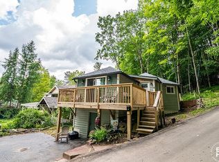 19 Mountain Ln, Saranac Lake, NY 12983