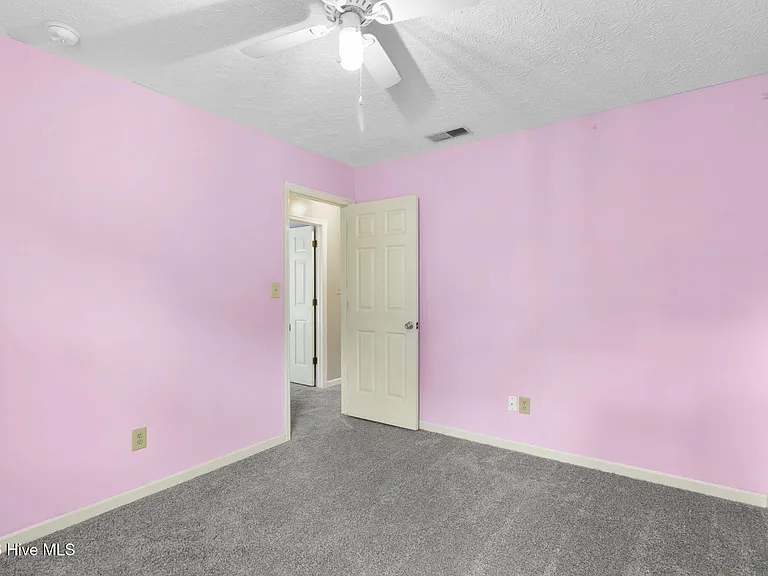 7666 Wilkins Dr — Photo 38