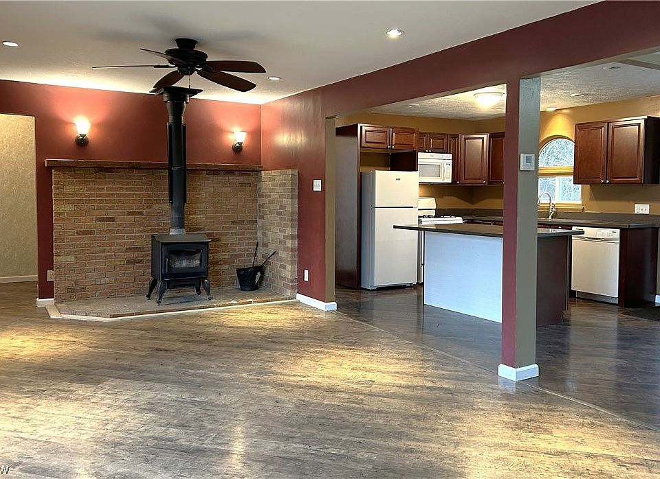 8600 Mulberry Rd, Chesterland, OH 44026 Zillow