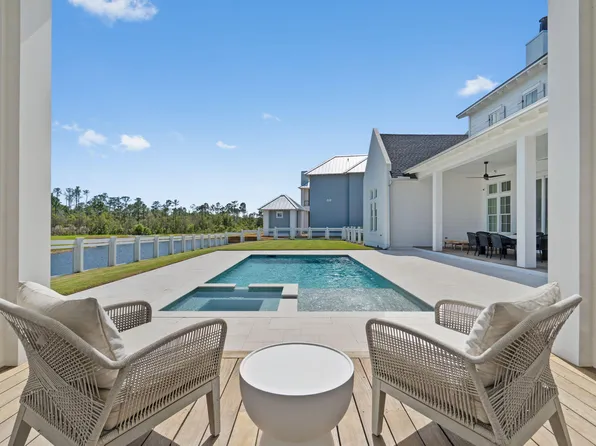 300 Windsong Dr, Inlet Beach, FL 32461