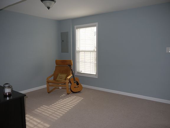 3rd image of 4516 Papillion Ct
