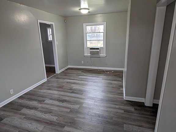 4th image of 2407 NW Lindy Ave